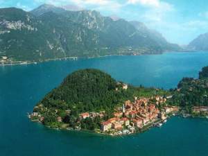 Ski Lodges, Mountain Refuges, Characteristic B&Bs and simply nice places to stay in Italy and the Italian Alps.